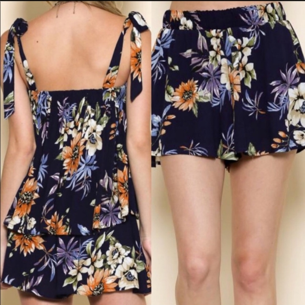Boho blue short set with floral print tie sleeves